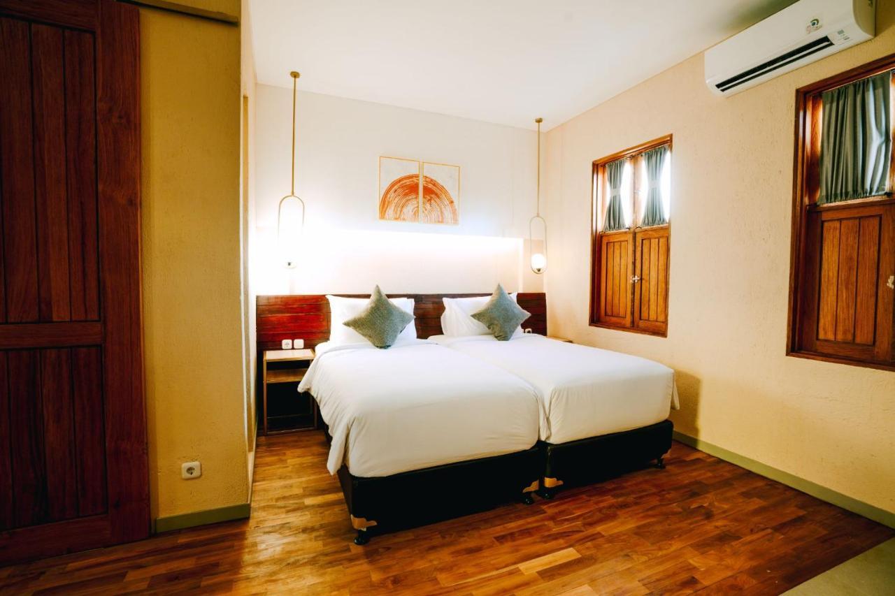 Standard Twin Room,1298425345:JPEG