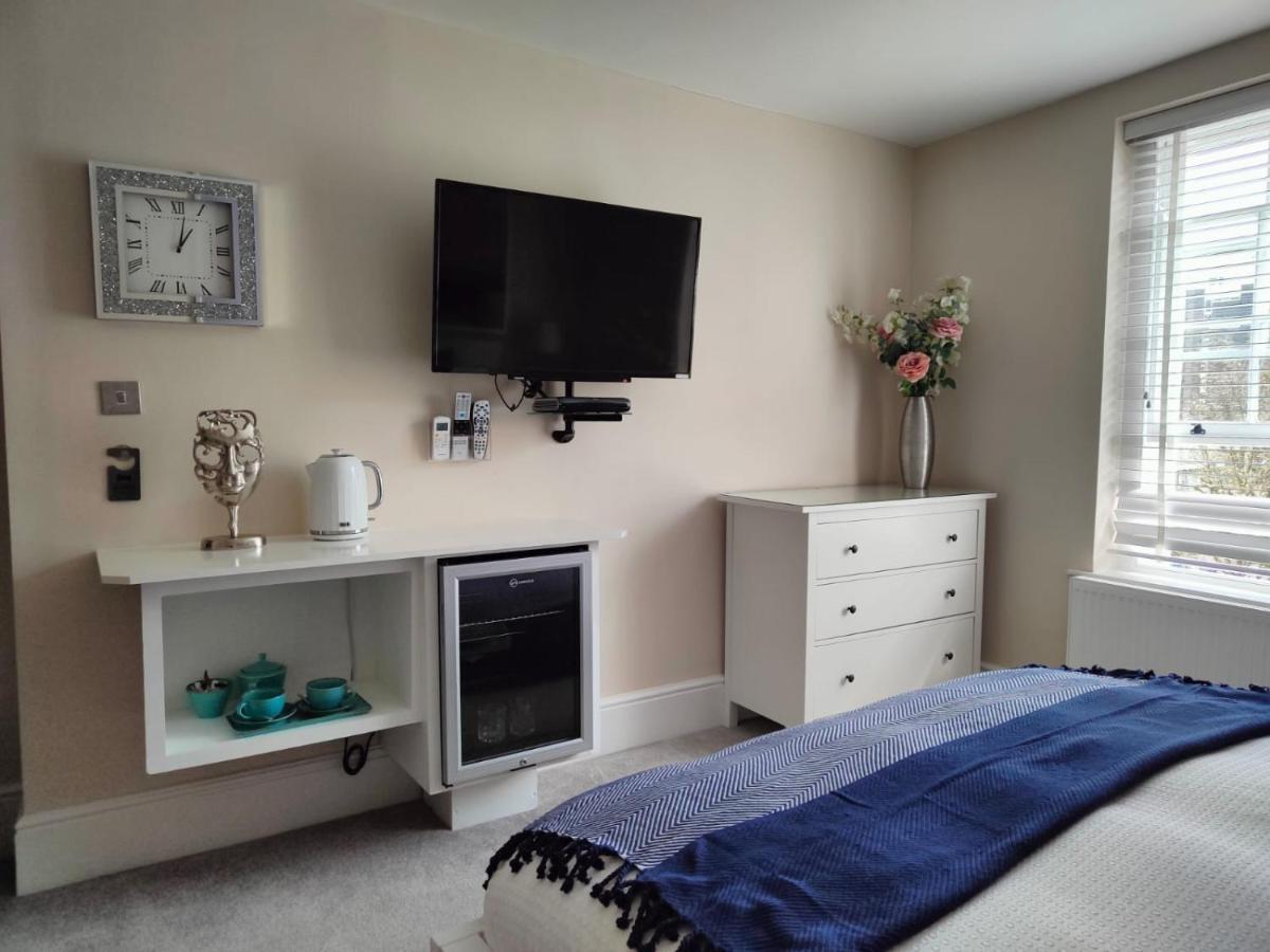 Deluxe King Suite
