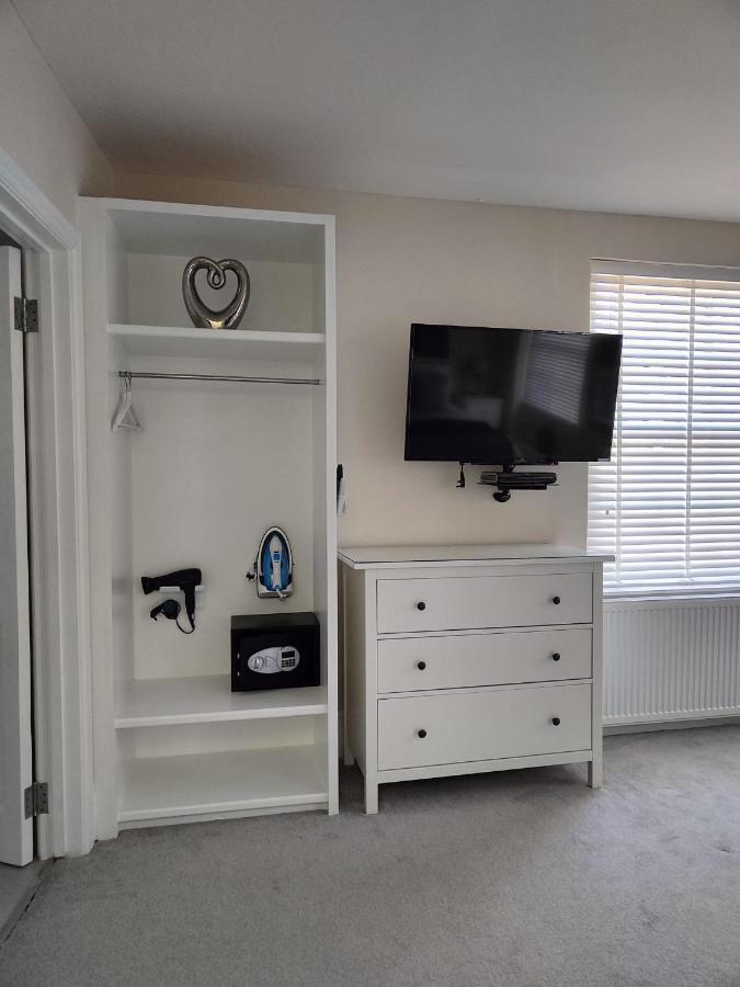Superior King Suite