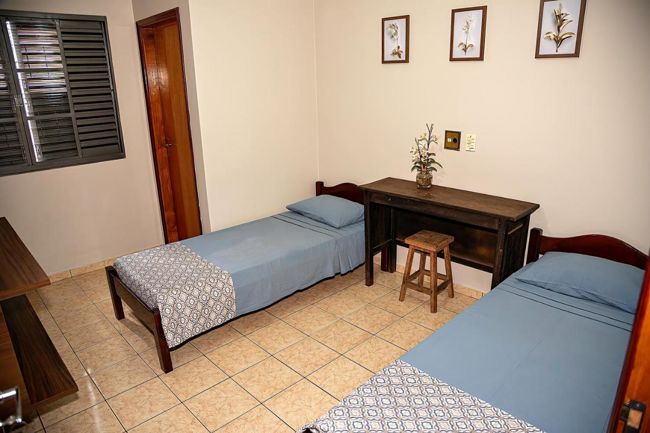 Quarto Duplo com ventilador de teto