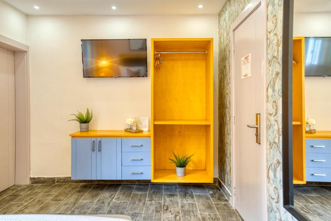 Premium Quadruple Room