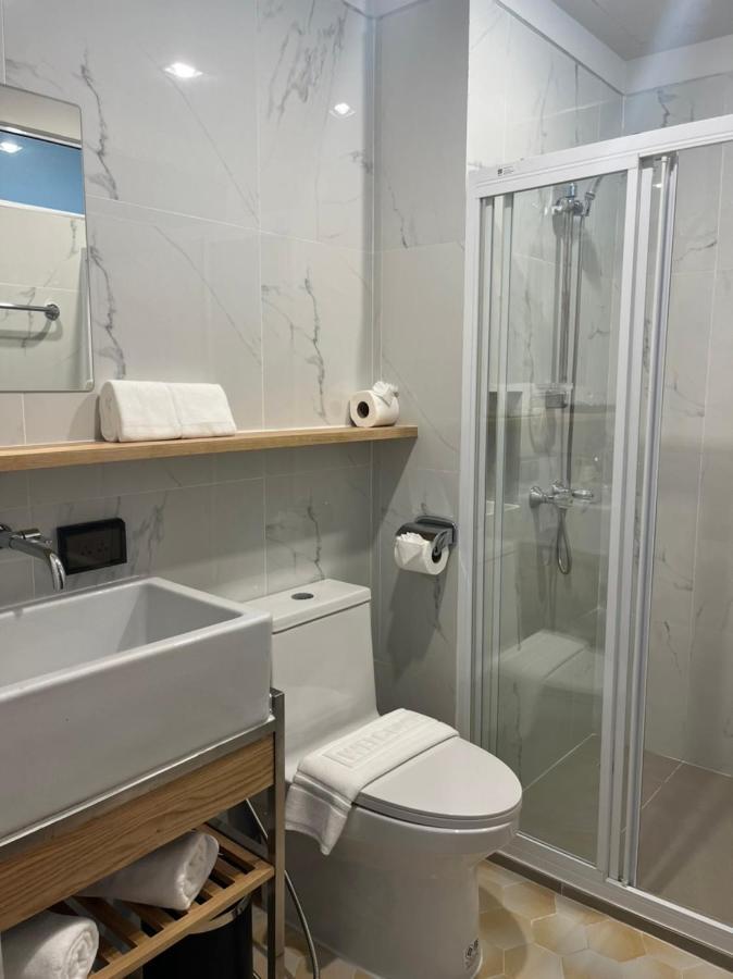 Triple Room,1298939641:JPEG