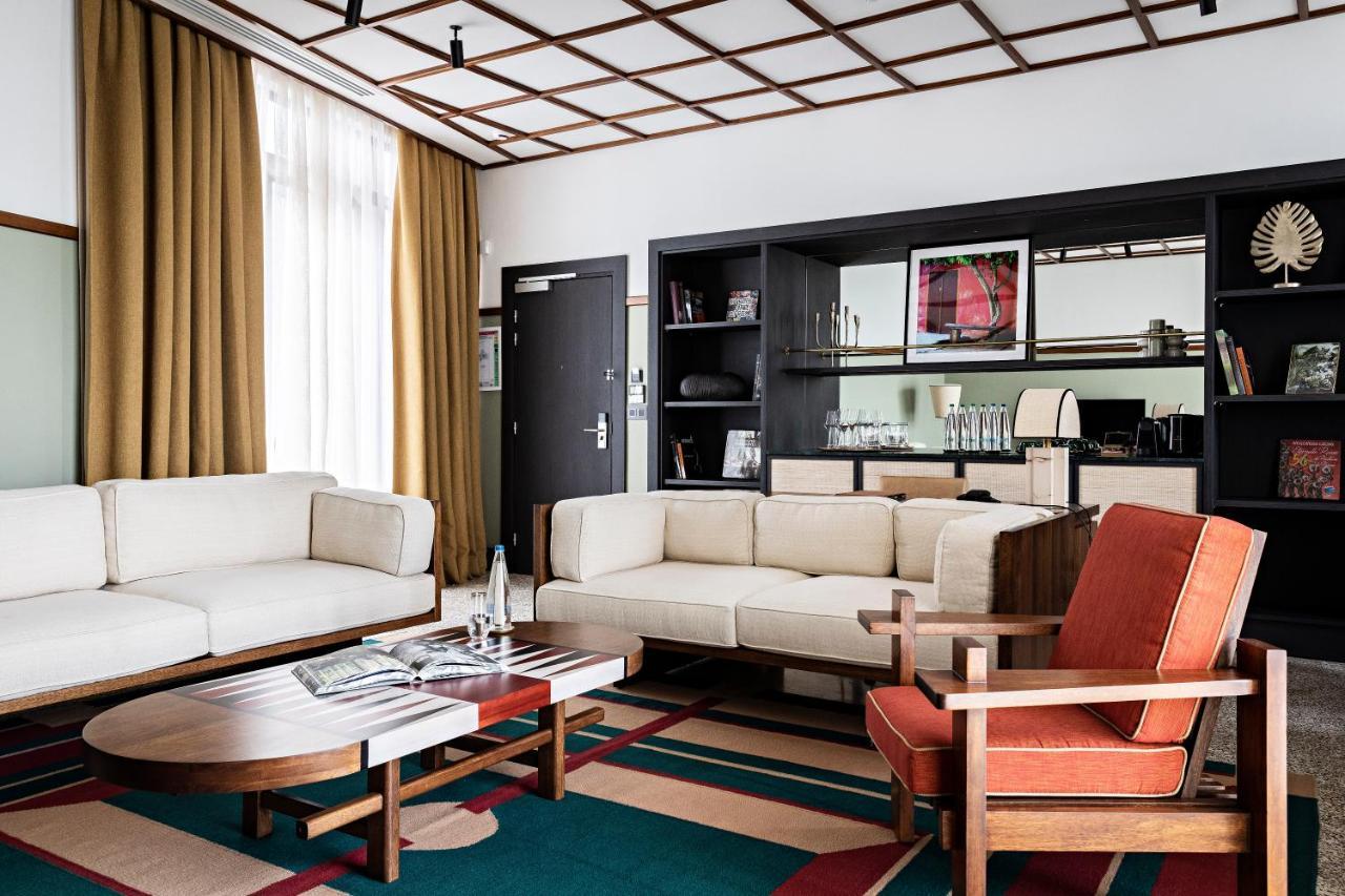 Presidential Suite
