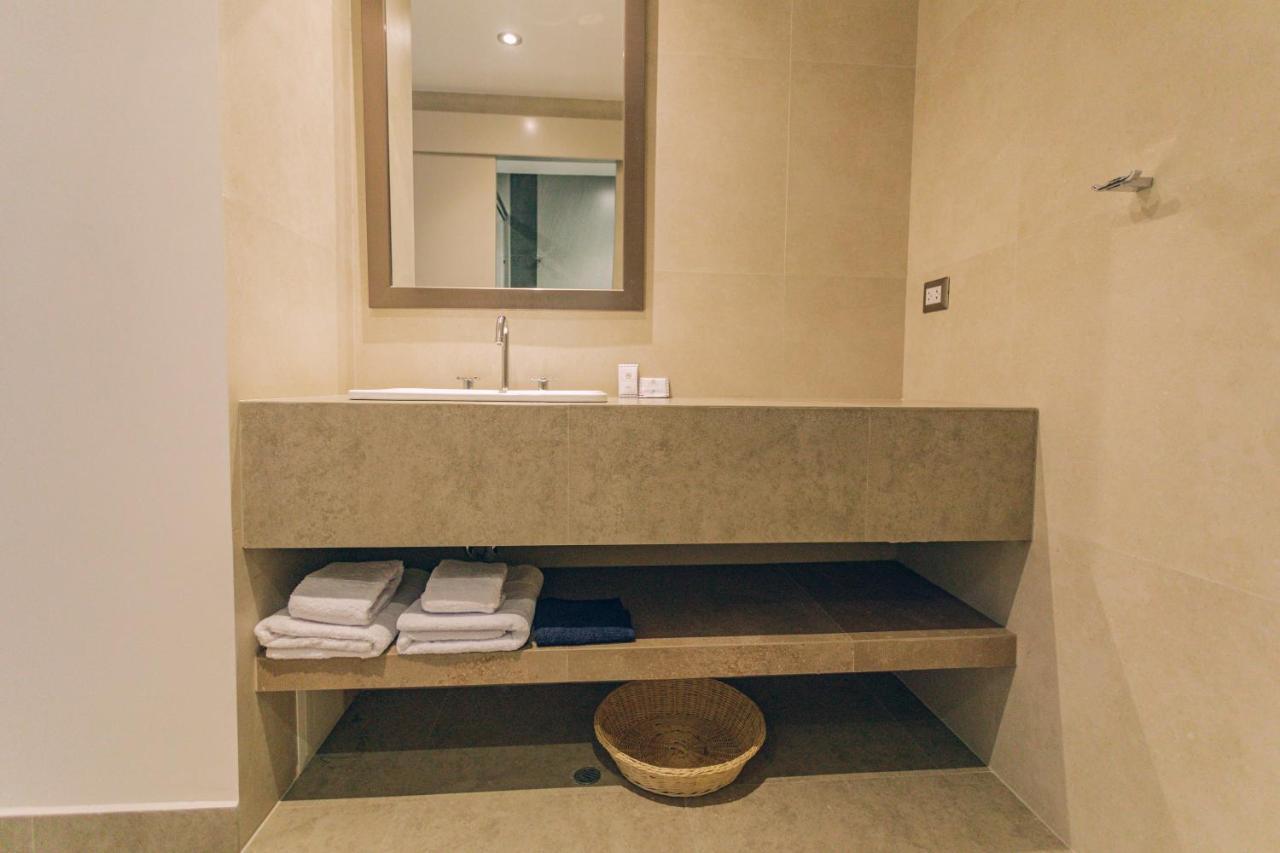 Superior Twin Room,1298200195:JPEG