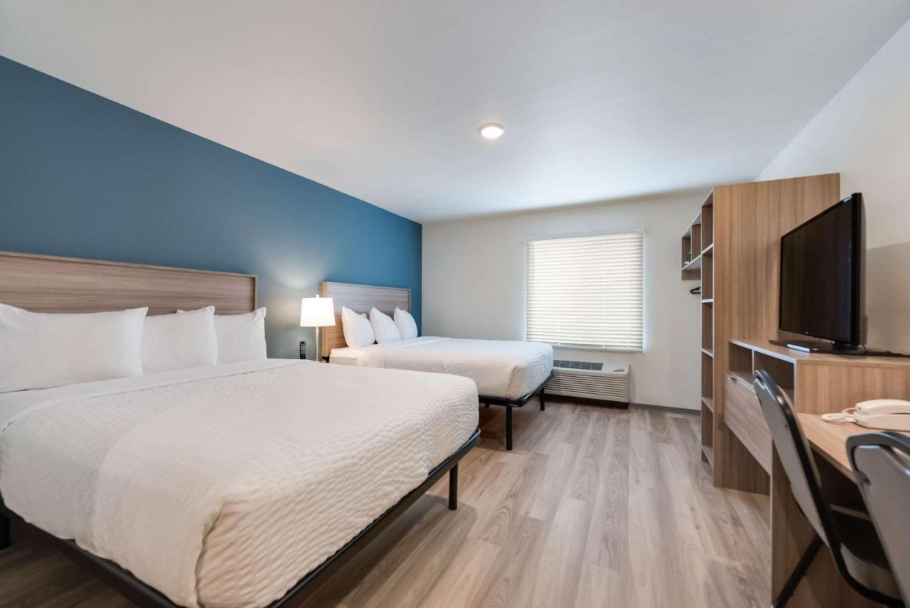 Queen Suite with Two Queen Beds - Disability Access/Non Smoking