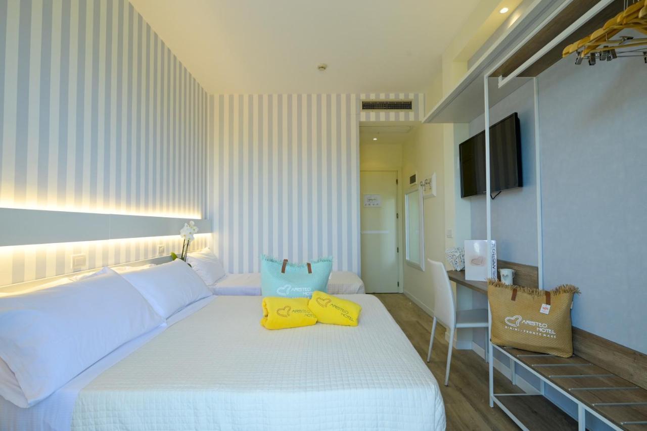 Riviera Room with Lateral Sea View