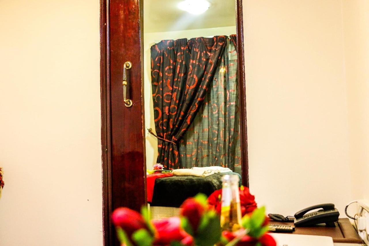 Deluxe Single Room