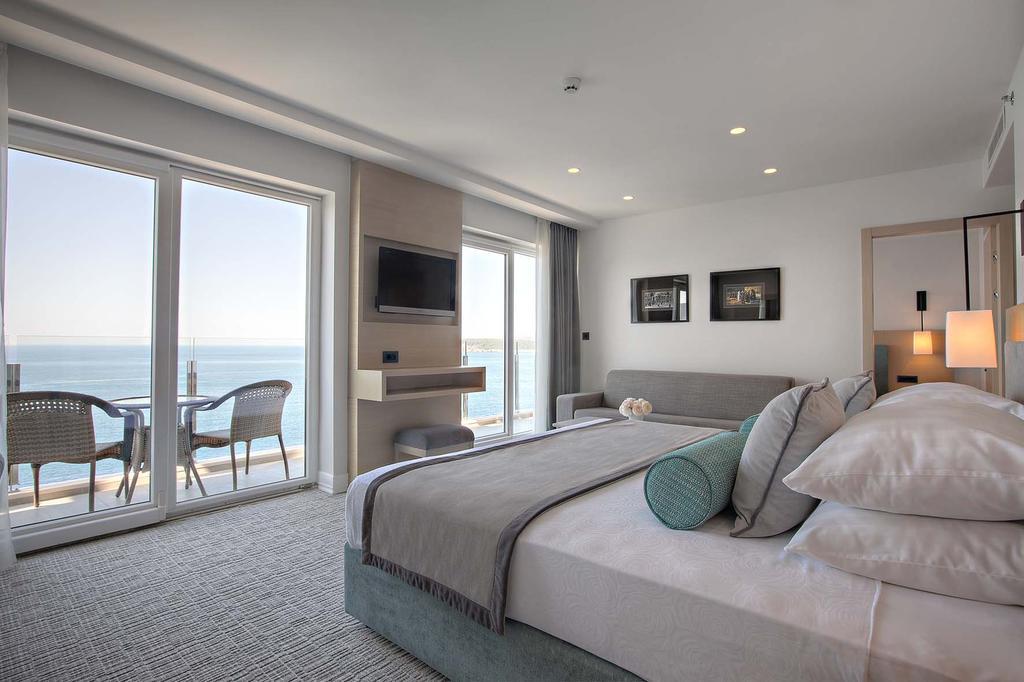 Premium Family Suite Balcony Sea View,304655920:JPEG