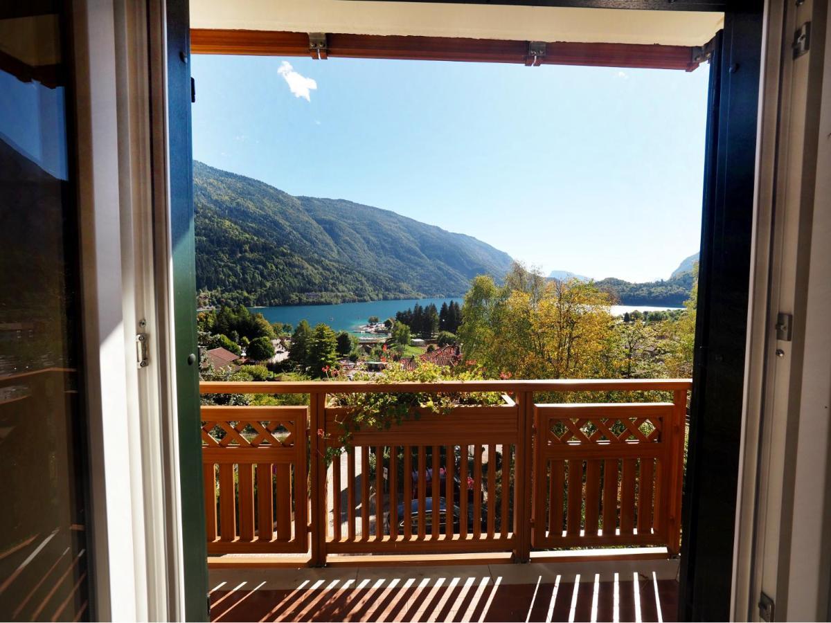 Familienzimmer mit Seeblick - Nebengebäude