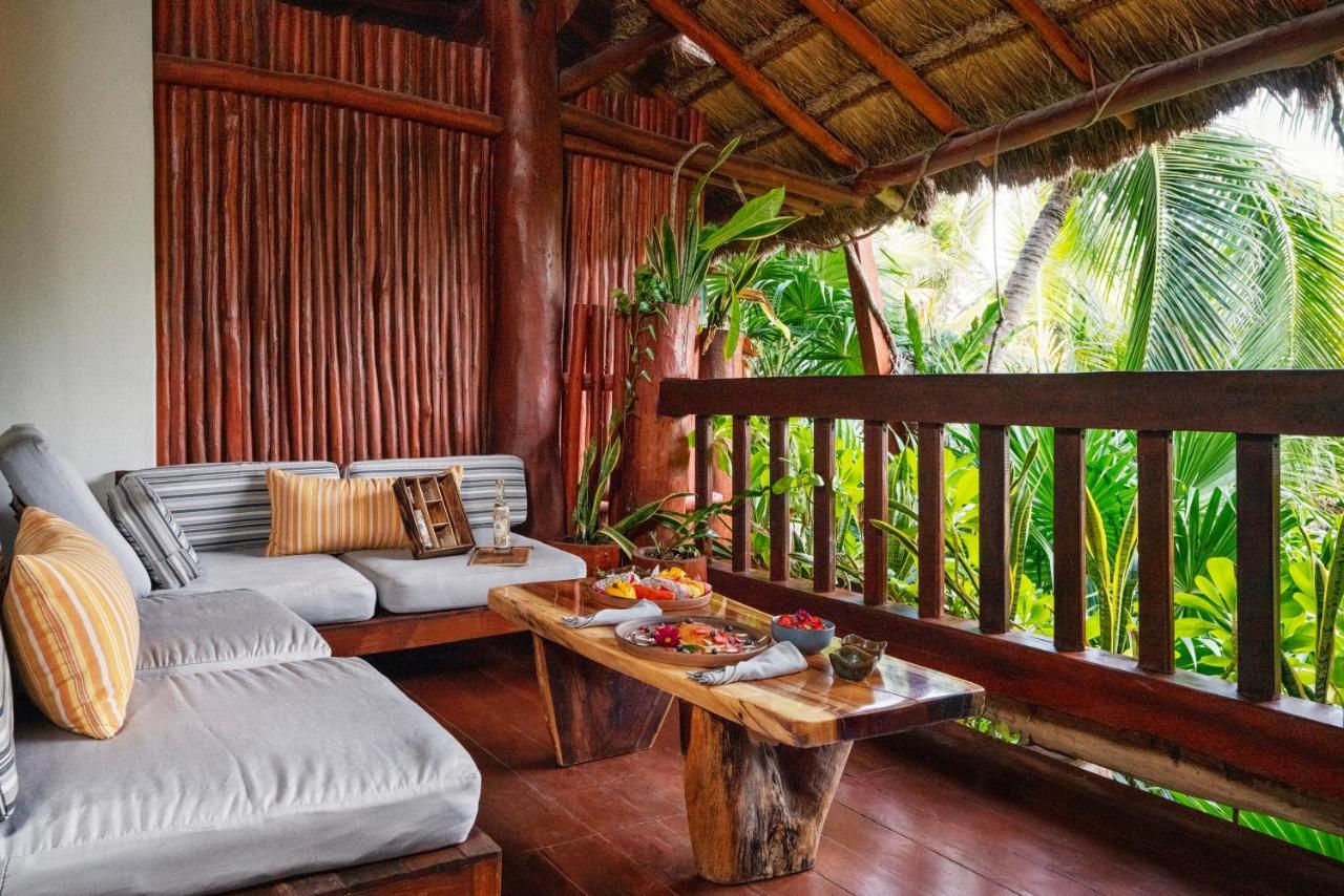 Jungle view Room 2 Full Beds 1st Floor
