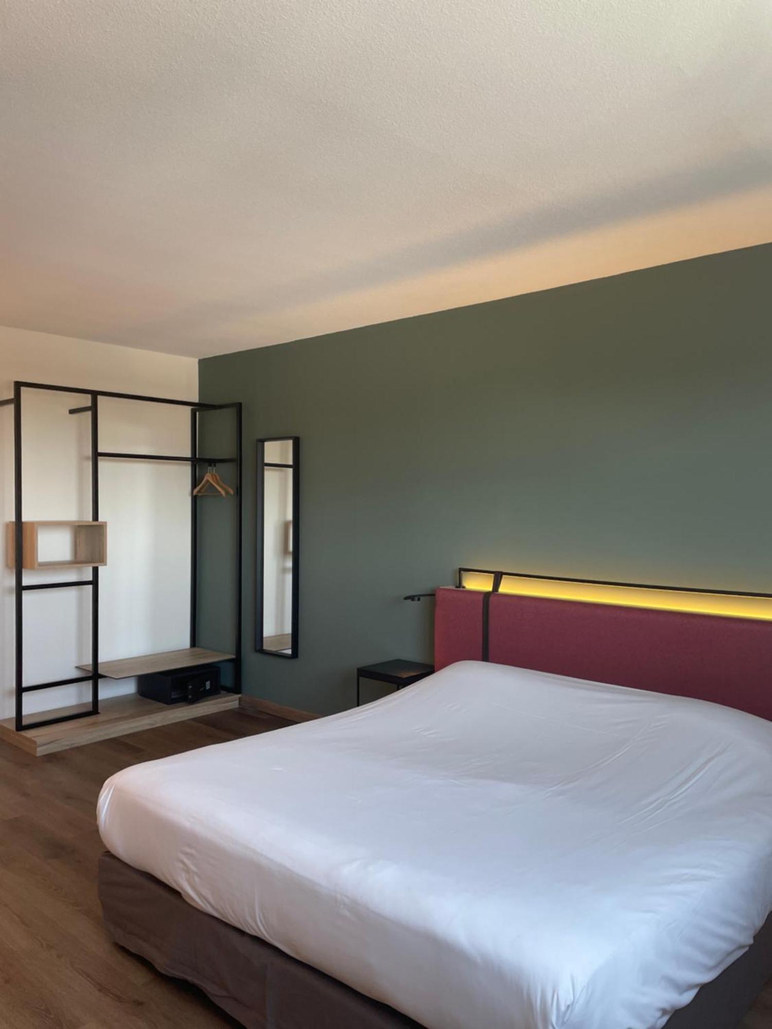 Superior Room - 1 Double Bed, 1 Sofa Bed