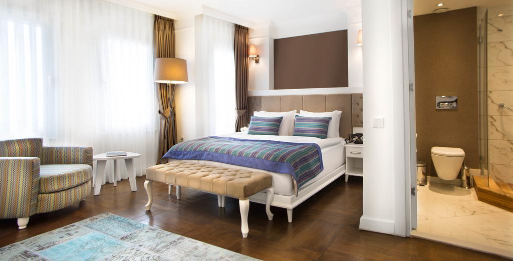 Deluxe Suite,1216497565:JPEG