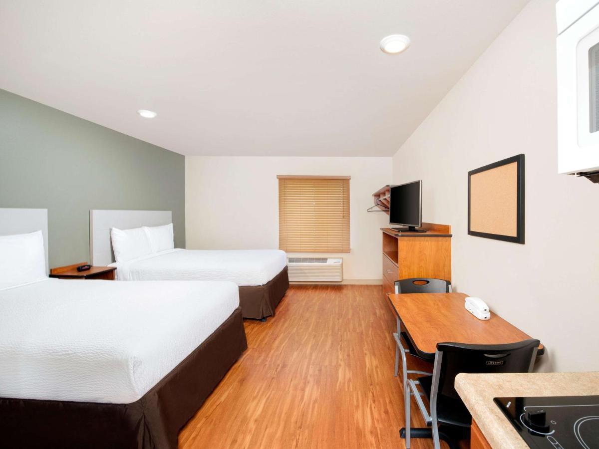 Double Room with Two Double Beds - Non-Smoking