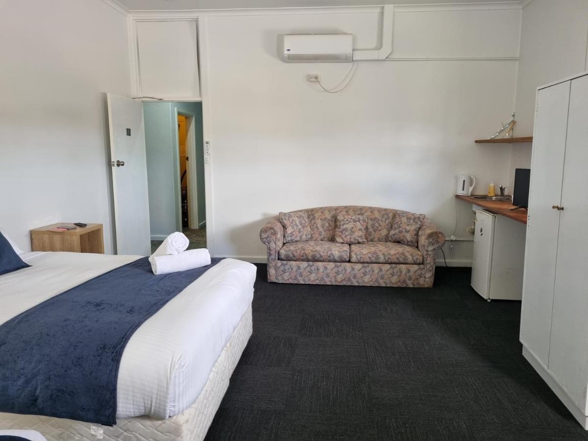 Studio with Shared Bathroom