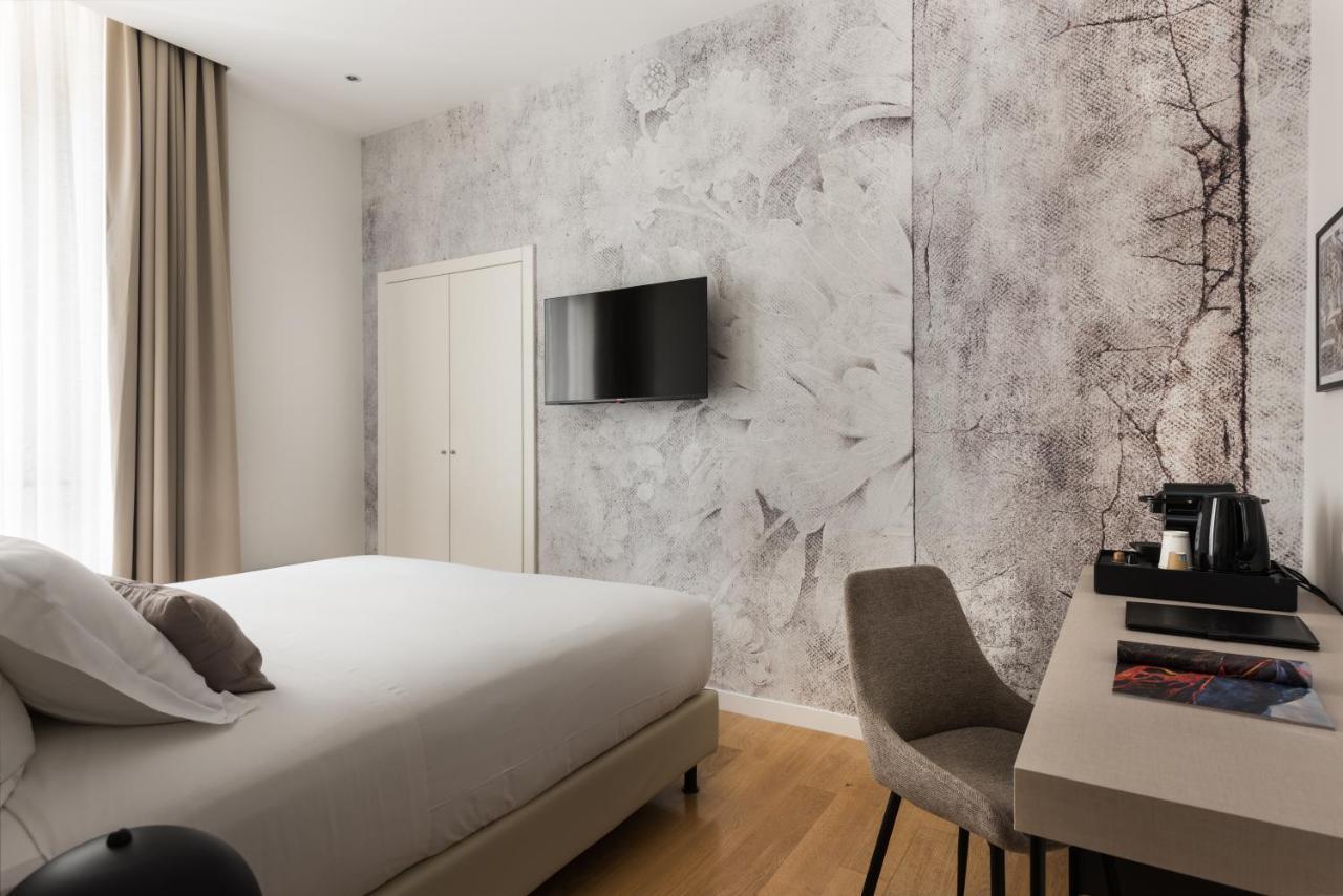 Superior Double or Twin Room,1593929532:JPEG