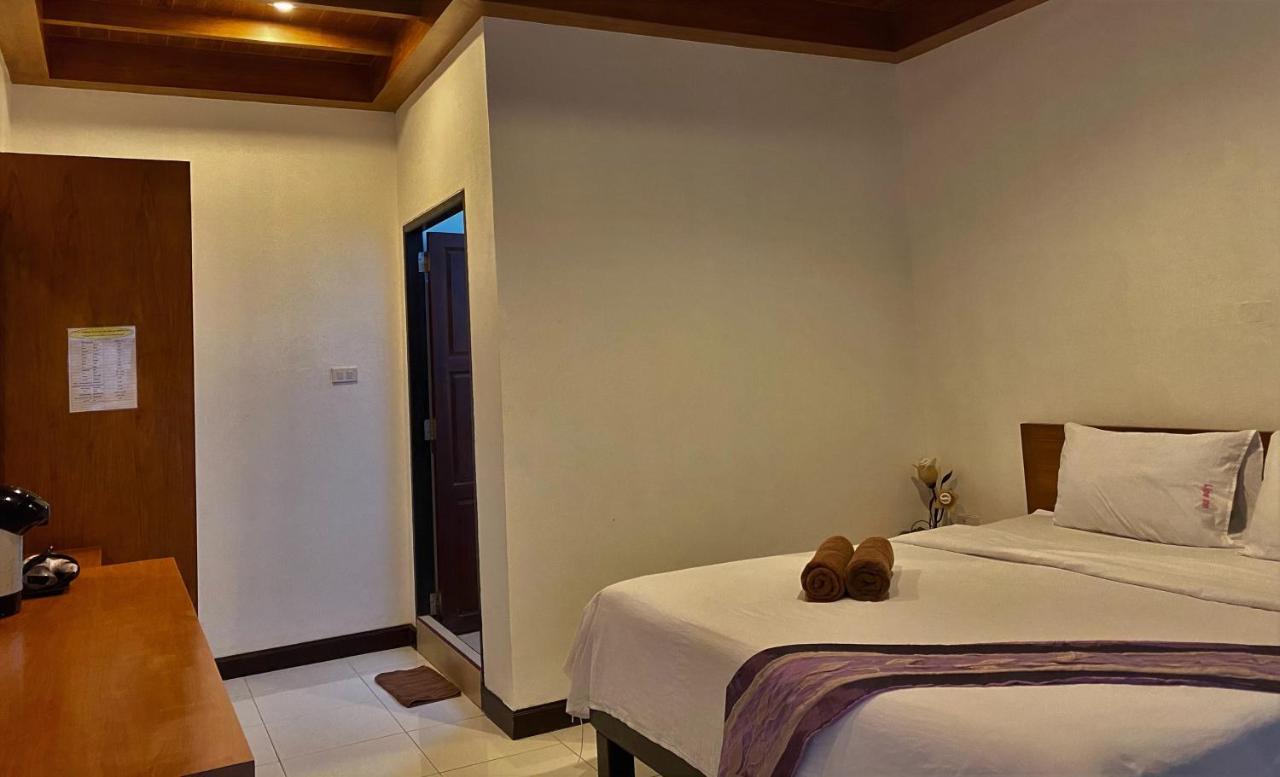 Standard Double Room,1303240267:JPEG