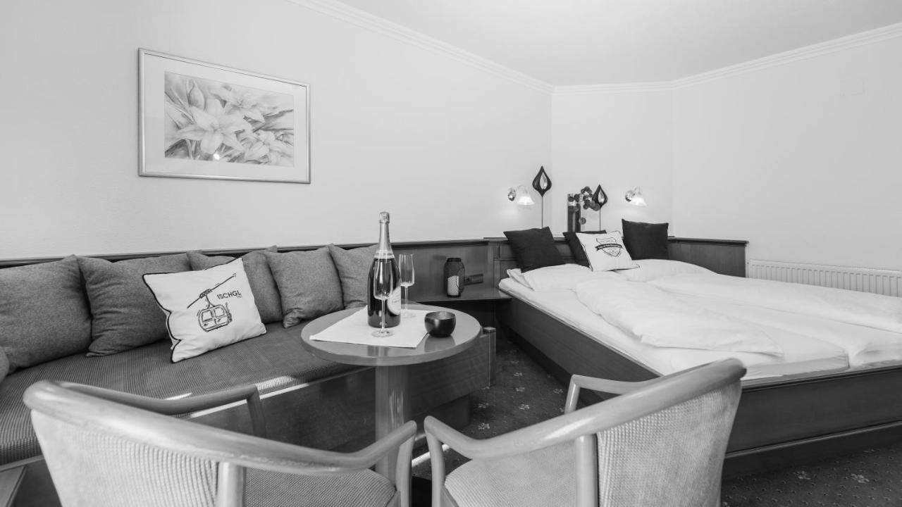 Deluxe Double Room Balcony
