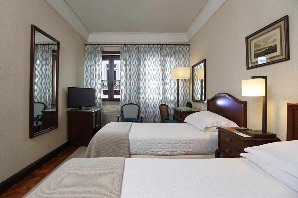 Petite Double or Twin Room