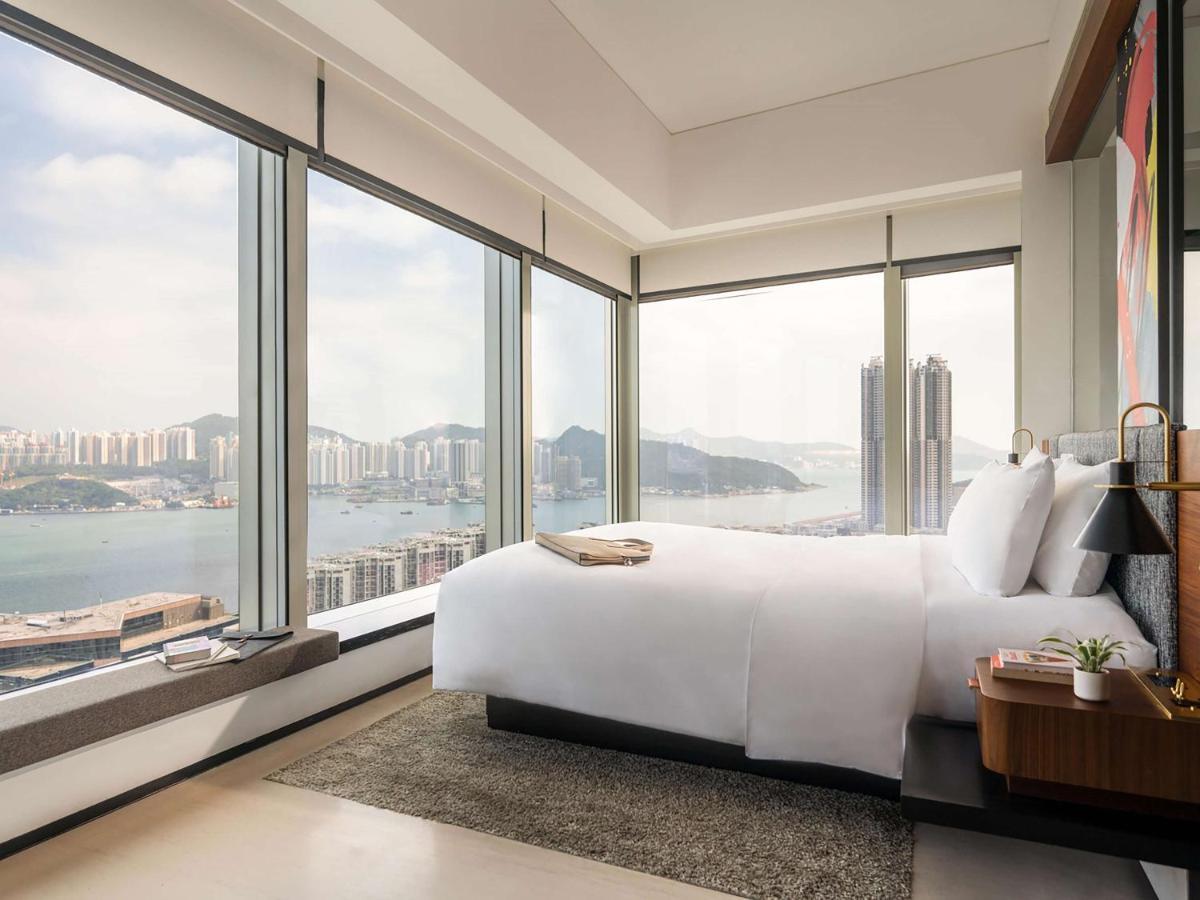 Harbour Corner Room