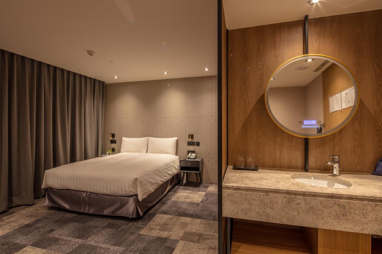 Standard Double Room Without Window