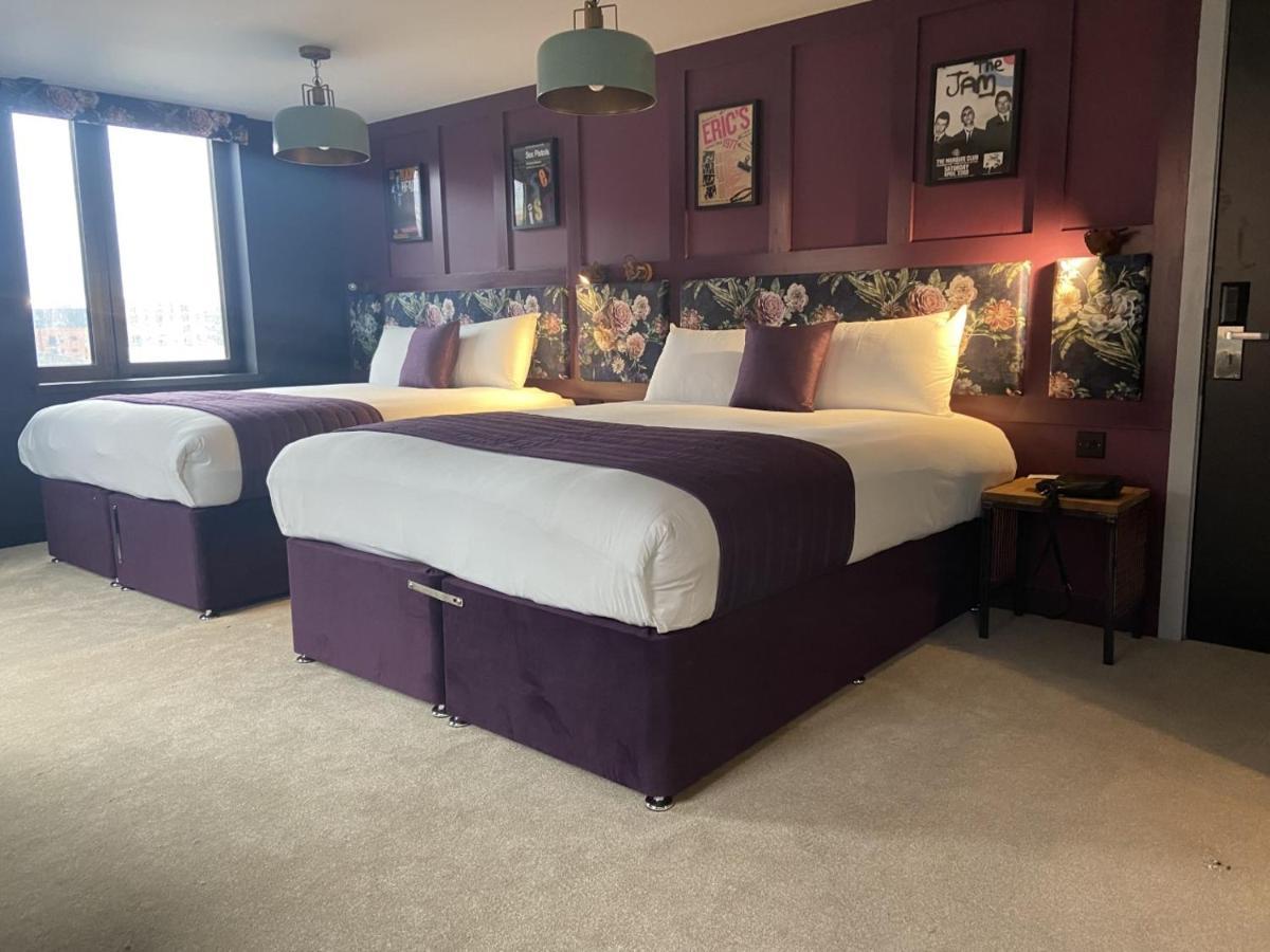Deluxe Quadruple Room,1305184174:JPEG