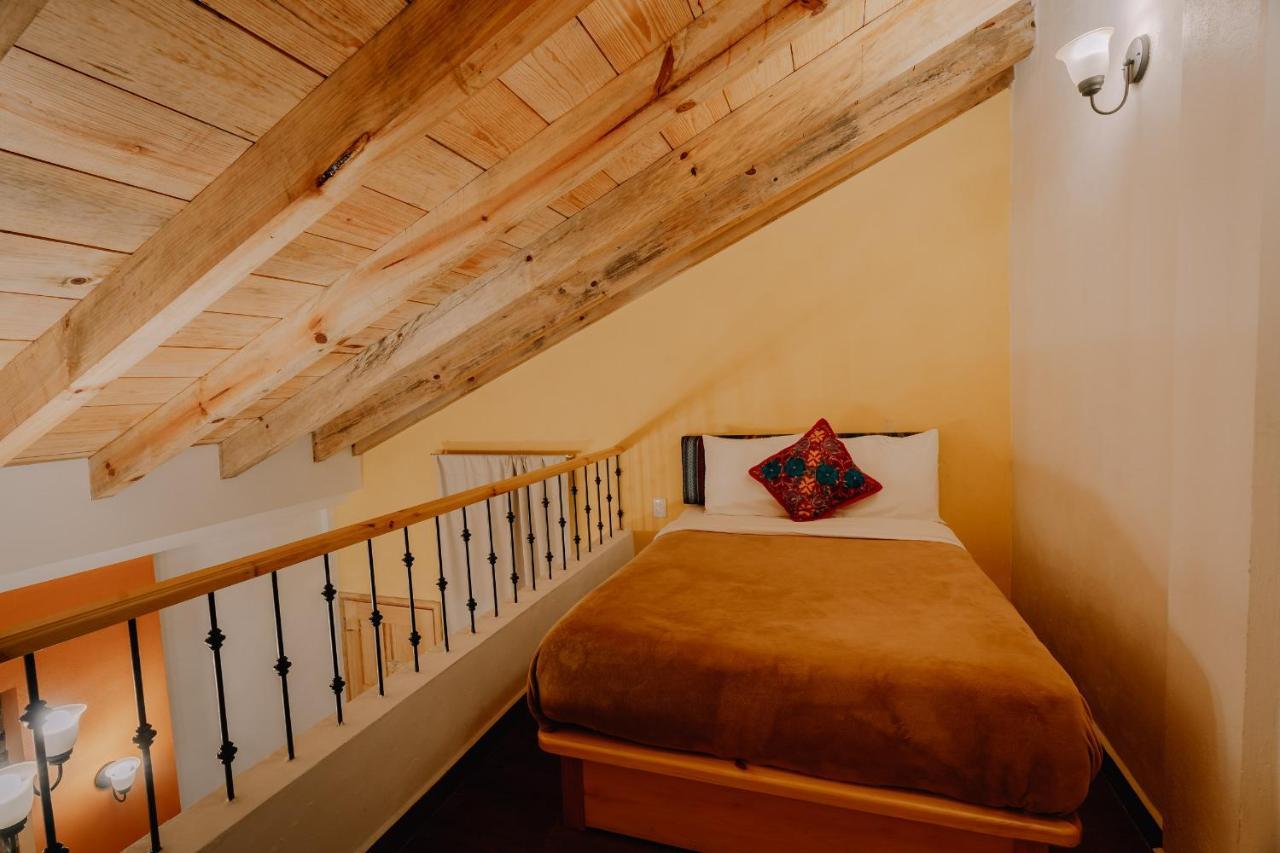 Deluxe King Suite
