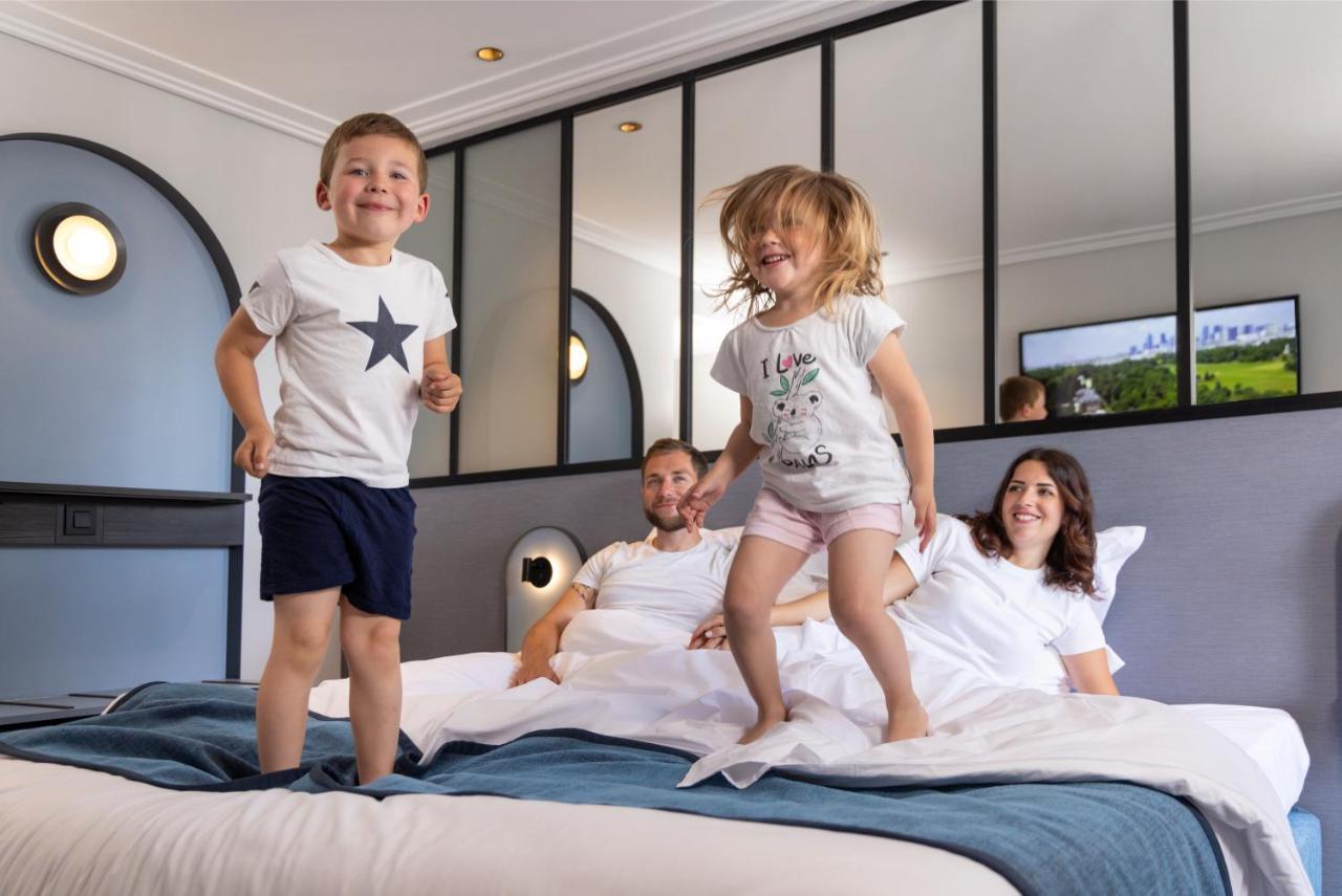 Two Connecting Double Rooms