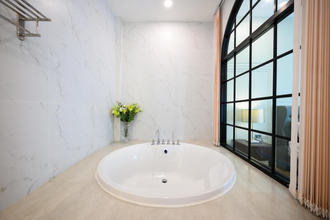 One-Bedroom Pool Villa