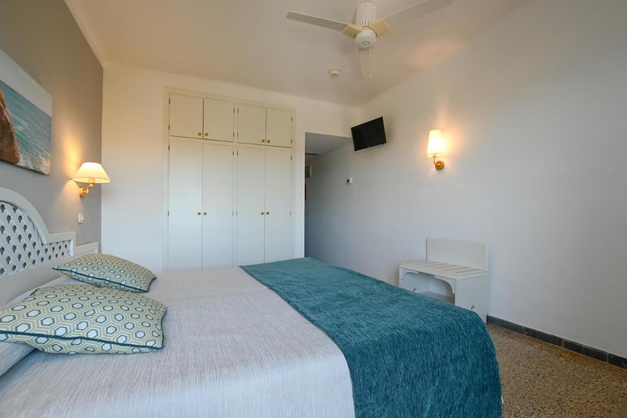 Double Room with Side Sea View (2 Adults + 1 Child)