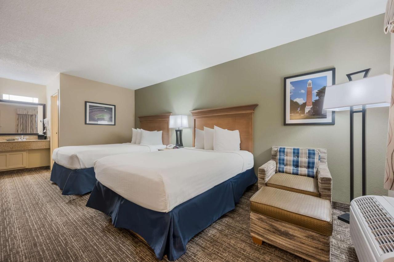 Double Room with Two Double Beds - Non-Smoking