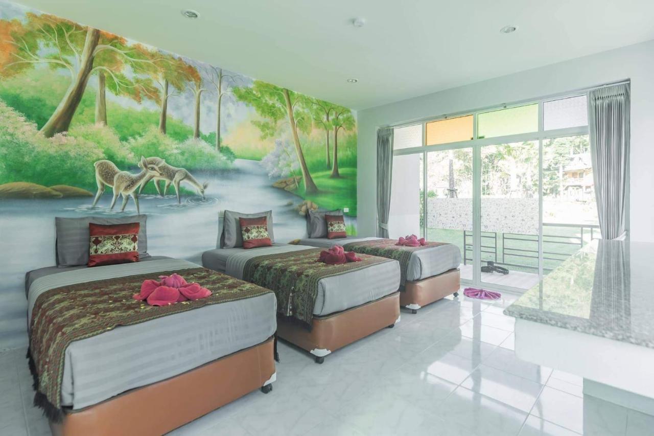Triple Room with Pool View