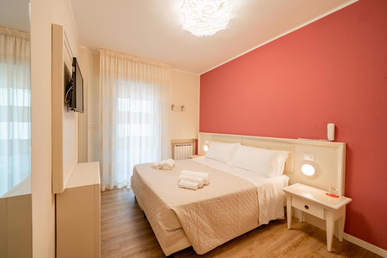 Zimmer mit Queensize-Bett
