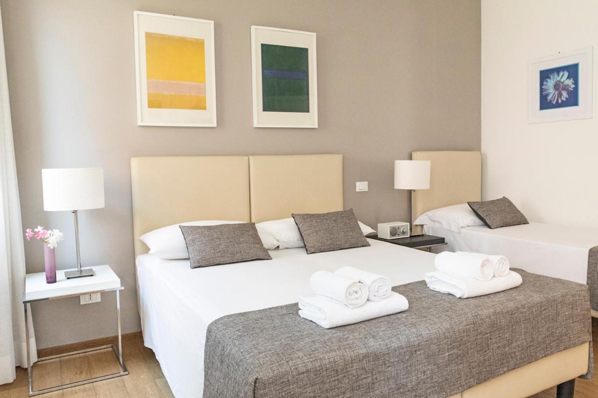 Quadruple Room with Private Bathroom