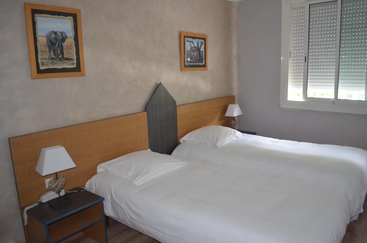 Twin Room,1308739684:JPEG