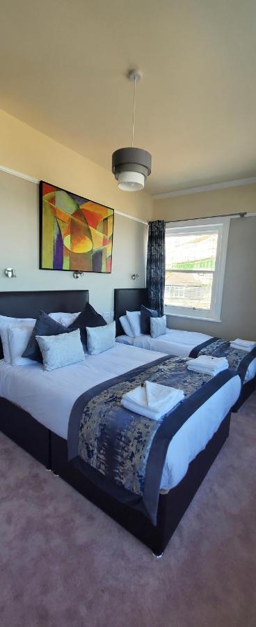 Twin Room with Sea View