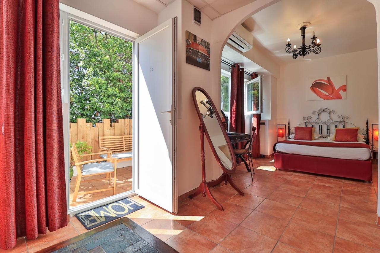 Quadruple Room Terrace