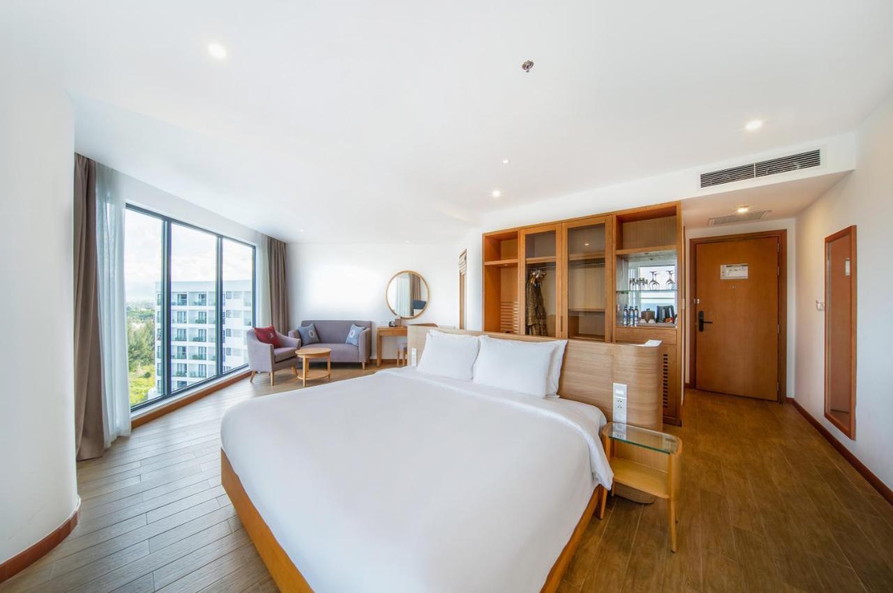 Grand Nhìn Ra Đại Dương