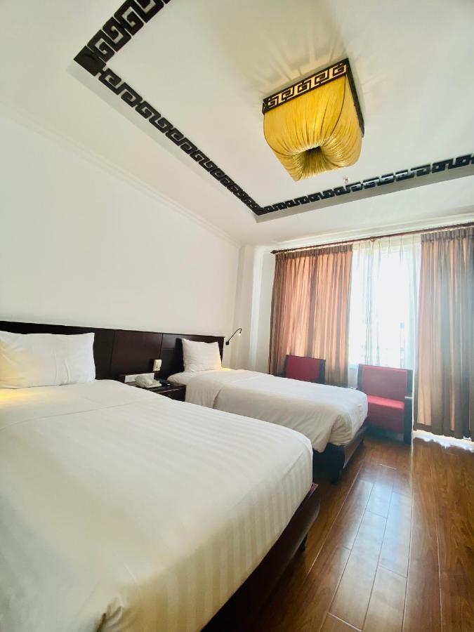 Deluxe Triple Room,1213175065:JPEG