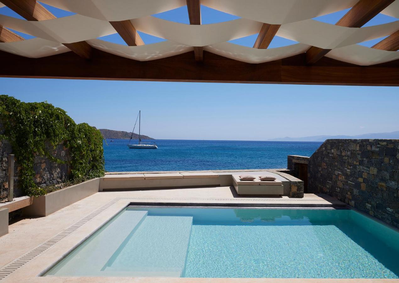 Loutro Diamond Residence Six-Bedroom with Private Pool