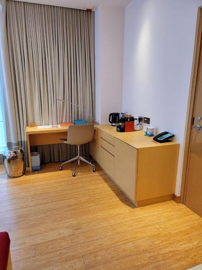 Premium King Room Disability Access