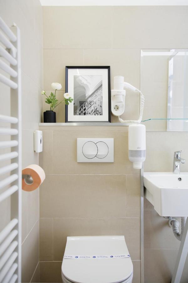 Standard Double Room with View,1311217723:JPEG