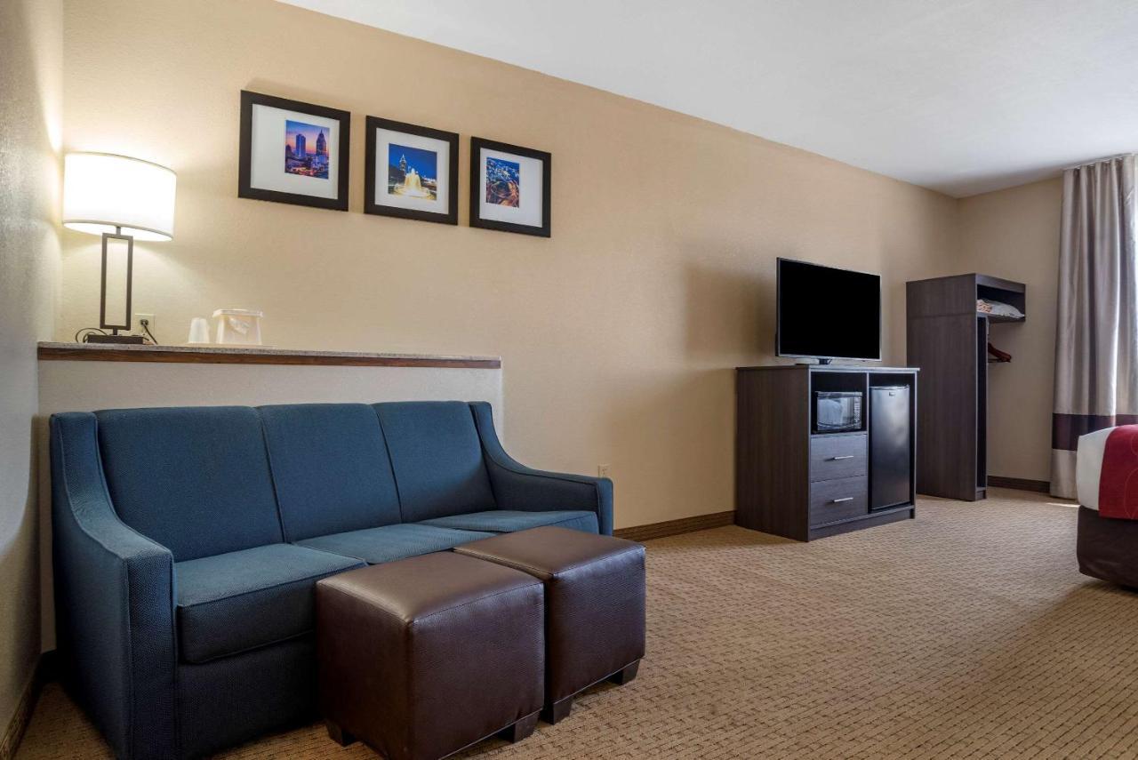 King Suite Non-Smoking