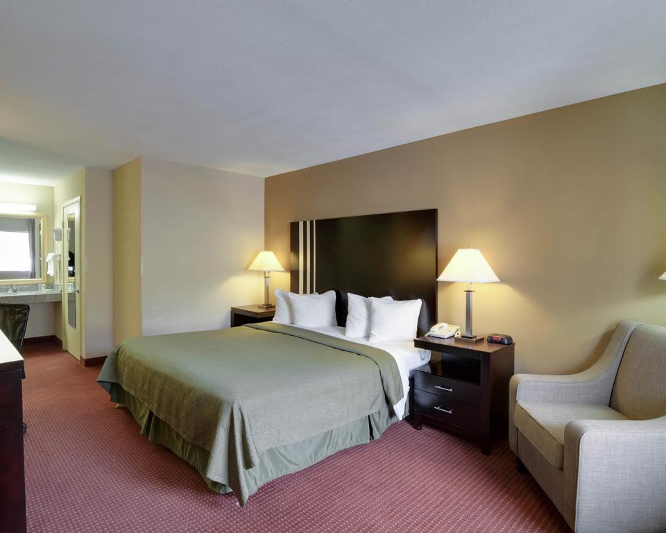 King Room - Disability Access/Non-Smoking