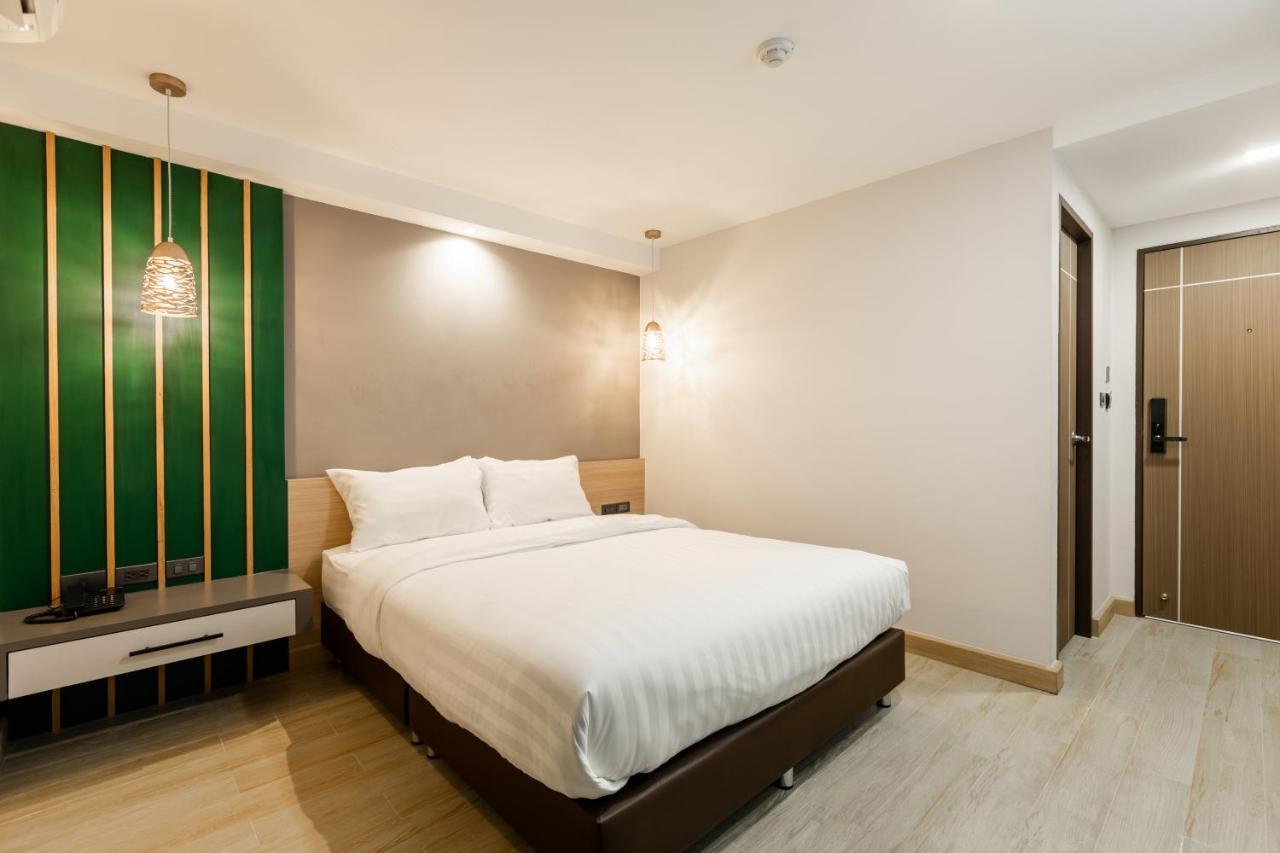 Kamar Queen Superior