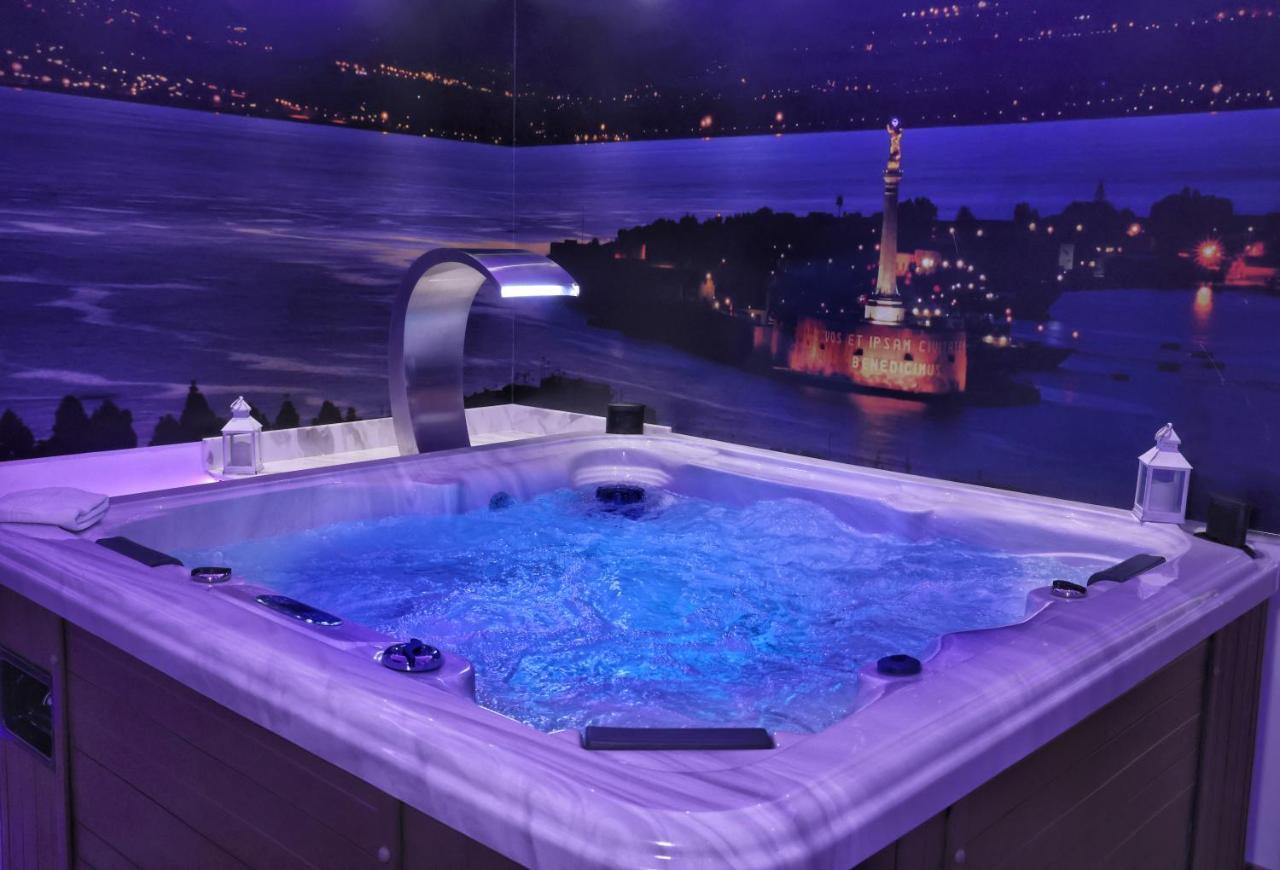 Junior Suite with Private Pool
