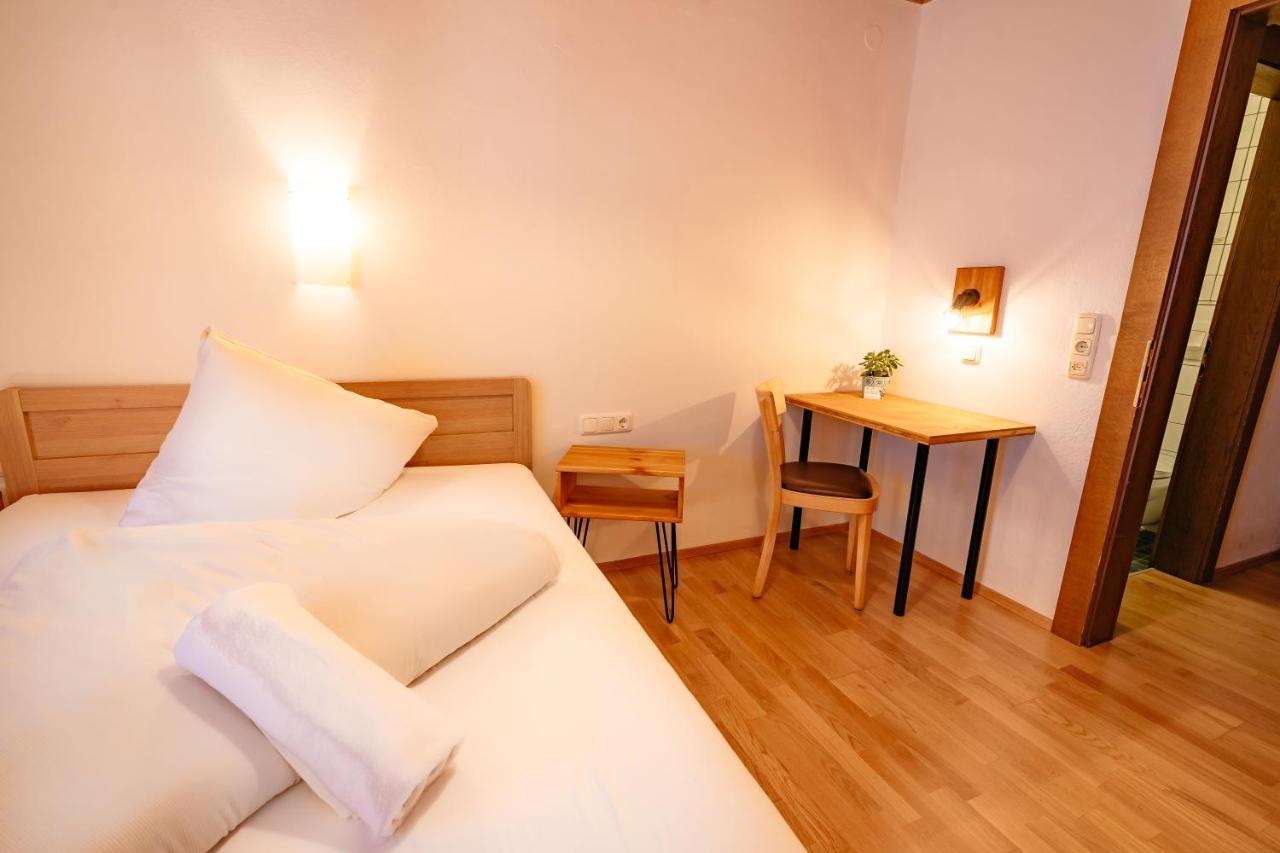 Eenpersoonskamer met Eigen Badkamer