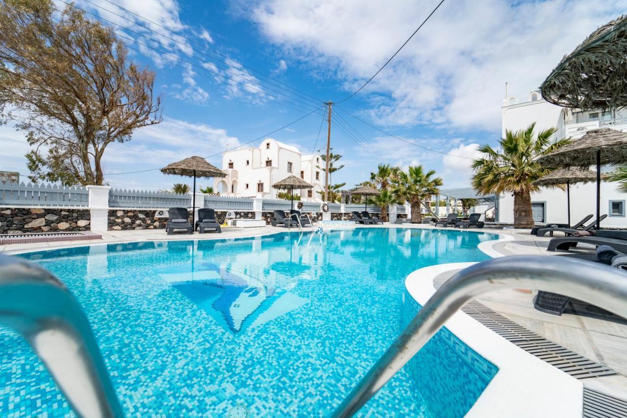 Family Three Bedroom Outdoor Jacuzzi Pool-Sea View
