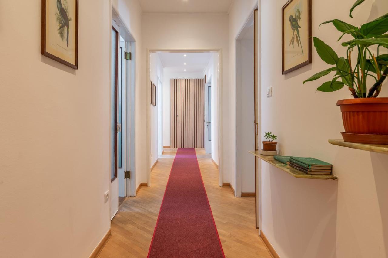 Family Room with Private External Bathroom