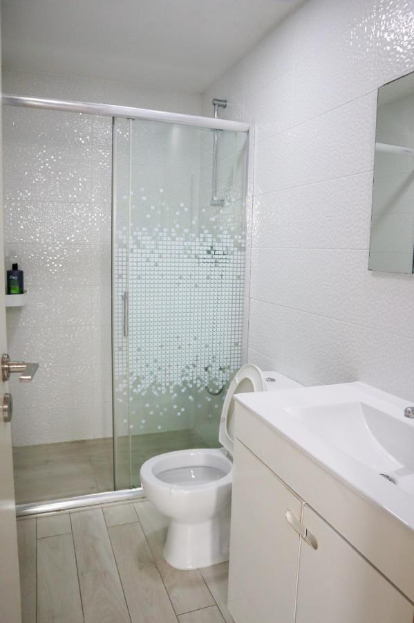 Chambre Familiale avec Salle de Bains Privative