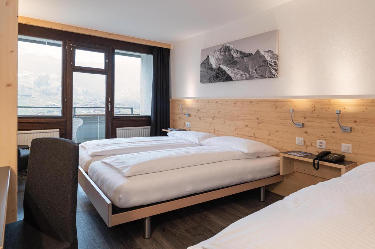Triple Room Balcony Eiger View